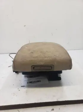 207.da1o04 Maxima 2004 Armrest 888625
