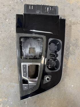 Audi 4m1.863.273 2017-2019 Q7 Center Console Control Panel 4m0919615h Oem Used