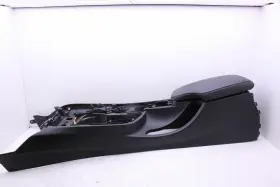 19520-center Bmw -19520-center 2015-2018 M4 Coupe F82 Center Console Assembly Oem