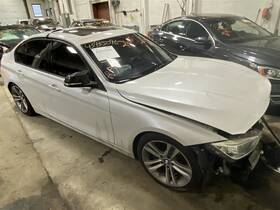 Bmw 241.bm1z14 Roof Mounted Overhead Console 335i 2014 14 1444724
