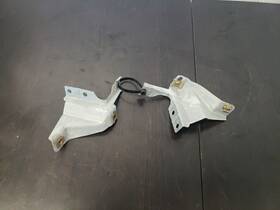 Bmw 31750 Z3 Roadster Mounting Bracket Set Of 2 Rh And Lh For Rear Center Console