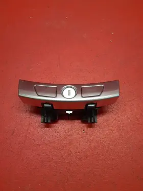 51-16-9-142-175 Bmw 2010-2017 535i Gt Center Console Arm Rest Lock Latch 51169142175