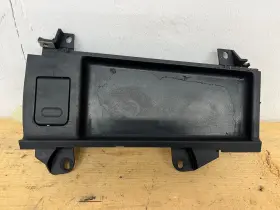 8159694 Bmw 97-03 E39 528 530 525i Centre Console Storage Compartment Cigarette Lighter