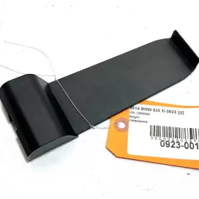 9169728 Bmw 2014 535i F10 Center Console Smartphone Base Plate Holder Cover Oem