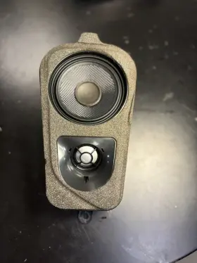921104701 Bmw 2007 - 2013 X5 E70 Rear Left D Pillar Audio Speaker Oem