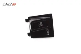 9458489 Bmw X3 G01 Center Console Usb Port With Bezel Trim Cover Panel Oem 2020 - 2024