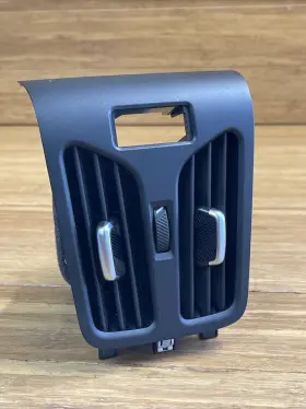 9473179 Bmw Oem 2023 2024 X1 U11 Console Central Air Dual Vent Note