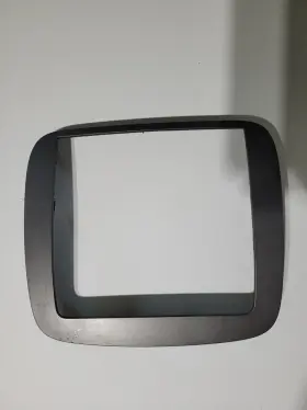 15839893 Buick 2006 - 2011 Lucerne Radio Center Dash Trim Bezel