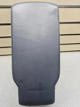 25692183 Buick 00-05 Lesabre Front Center Console Lid Arm Rest Leather Black Oem