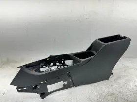 42817573 Buick 2020-2024 Encore Gx Front Center Console Armrest Base Frame Panel