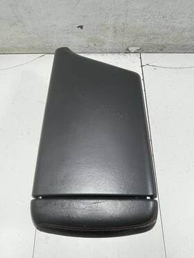 Cadillac 105373253 2015 Cts Front Center Console Armrest Trim Panel With Compartment Oem