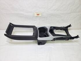 Cadillac 20825492 13-16 Srx Front Center Console Floor Shifter Cup Holder Bezel Trim Oem