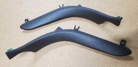 Cadillac 22821106 10-16 Srx Front Right And Left Side Center Console Cover Trim Black Pair