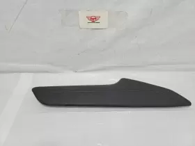 23407500 Cadillac 2017-2019 Xt5 Front Right Passenger Side Floor Console Trim Panel