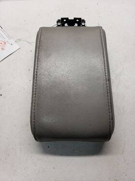 Cadillac 25748147 Console Front Floor Base Without Rear Ashtray Fits 03-07 Cts 1474159