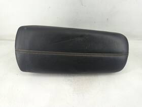 Cadillac P 820b2r0 2018 Xts Center Console Armrest Cover Lid Black Dcjsx