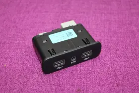 68294075 Charger 2015-2023 Dodge Chrysler 300 Center Console Usb Aux Port Plug Hub Oem
