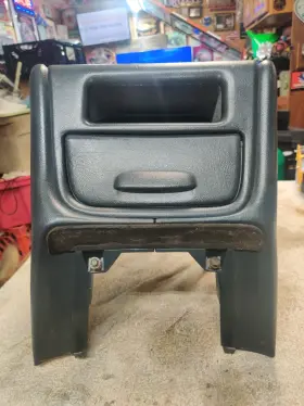 15049174 Chevrolet 2000-02 Sierra Silverado Suburban Yukon Oem Front Center Console Extension