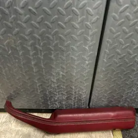 1652940 Chevrolet 78-82 Corvette Right Arm Rest Oem Red 79 80 81 1982 1978 Door Pull Read