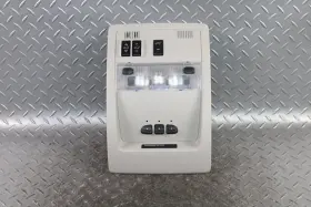 20869944 Chevrolet 07-11 Tahoe Tan Overhead Roof Console Sunroof Garage Homelink Opener Lights Oe