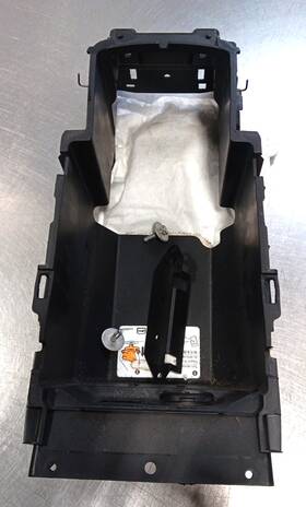 Chevrolet 20931380 Volt 2012 Center Console Rear Box Retainer Compartment