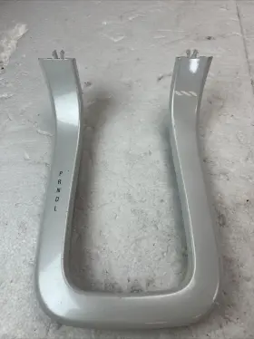 22858478 Chevrolet Chevy Volt 2012-2015 Shifter Console Trim Bezel Prndl White