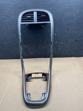 Chevrolet 22878804 2013-2015 Malibu Center Dash Radio Switch Air Vent Trim Bezel R8720 Dg