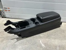 22884525 Chevrolet 11-15 Chevy Volt Front Center Console Black Cup Holders Tray Storage Bin Armrest