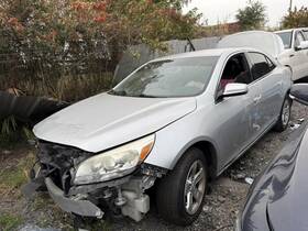 Chevrolet 241-02769 Console Front Floor Vin 1 4th Digit Limited Fits 16 Malibu 588164