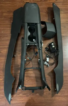 241-1875 Chevrolet 2014 Camaro Ss At Black Center Console With Ambient Lighting Package