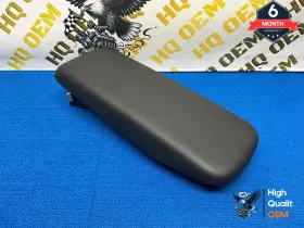42748301 Chevrolet 2021- 2023 Trailblazer Front Center Console Armrest Lid Trim Cover Oem