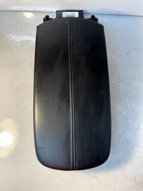 Chevrolet 67002579 2016-2018 Malibu Center Console Lid Arm Rest Armrest Black Leather Oem