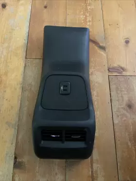 84127532 Chevrolet 2018 - 2023 Equinox Center Console Back Trim Cover Panel Oem