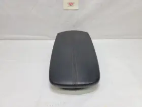 84591202 Chevrolet 2016-2021 Malibu Center Console Armrest Lid Cover Oem