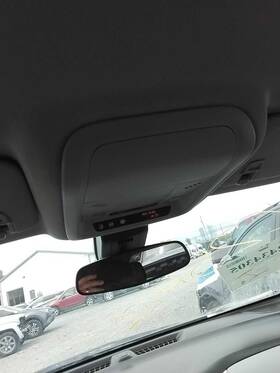 Chevrolet 84610655 Used Front Upper Center Console Fits 2021 Equinox Roof Without Sunroof Fr