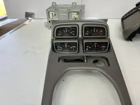 Gmx521 Chevrolet 2010-2015 Camaro Center Console Shifter Trim Panel With Gauges Oem
