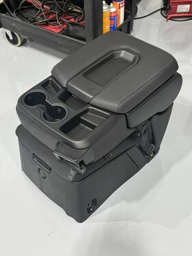 Chevrolet L002422146 2019 2025 Silverado Sierra Tahoe Yukon Jump Seat Console Black Oem Storage Lock