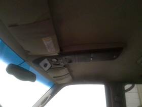 Chevrolet Truck 241.gm8299 Overhead Tahoe 1999 Console Front 1542967