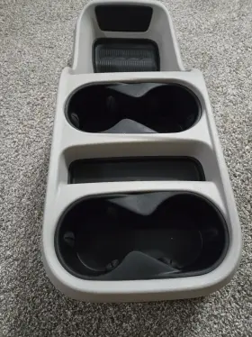 5sv551d2ad Chrysler 17 18 19 20 21 22 23 Pacifica Voyager Center Floor Console Shale