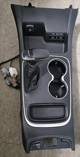 5vb91dx9aa Dodge 2018-2020 Durango Center Console Cover Shifter Bezel Trim Panel Oem