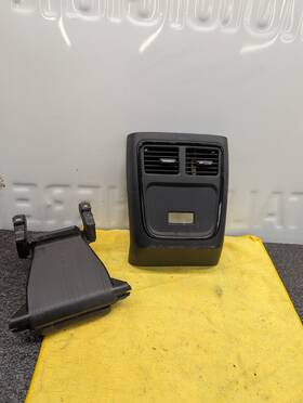 Dodge 5yt23dx9aa 2015-2023 Charger Center Console Rear Back Cover Vent Trim Plug Oem