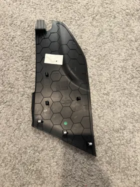 735745577 Dodge 2023 - 2025 Hornet Front Left Center Console Cover Panel Oem Black 702