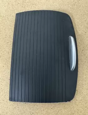 L0199872ae Dodge 2015-2023 Charger Chrysler Center Console Cup Storage Cover Panel Oem