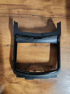 L0199889ag Dodge 2011-2022 Charger Center Console Cup Holder Bezel Trim