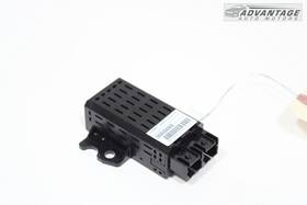 Fomoco Gu5t-19j211-aa 2017-2020 Lincoln Continental Console Usb Charger Adapter Port Unit Oem