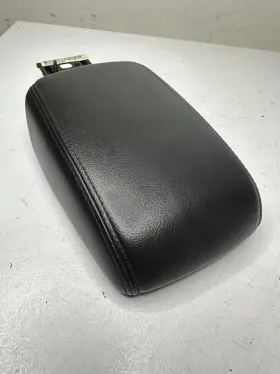 1545977x-02-cb Ford 2012-2014 Focus Console Armrest Lid Cover Leather Center Short Black Oem
