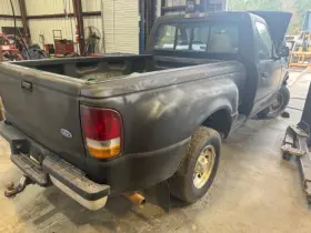 2422824 Ford Used Center Console Fits 1997 Ranger Grade A