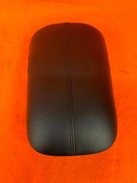 Ford 40220024 2015-2023 Mustang Center Console Arm Rest Armrest Lid Oem