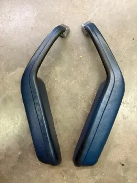 D4zb-62241-bwc Ford 1973-1976 Pinto And 1974-1976 Mustang 11 Armrest Pad Left/right Side Blue