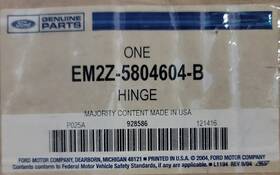 Ford Em2z5804604b Em2z-5804604-b Hinge Assembly - Center Armrest